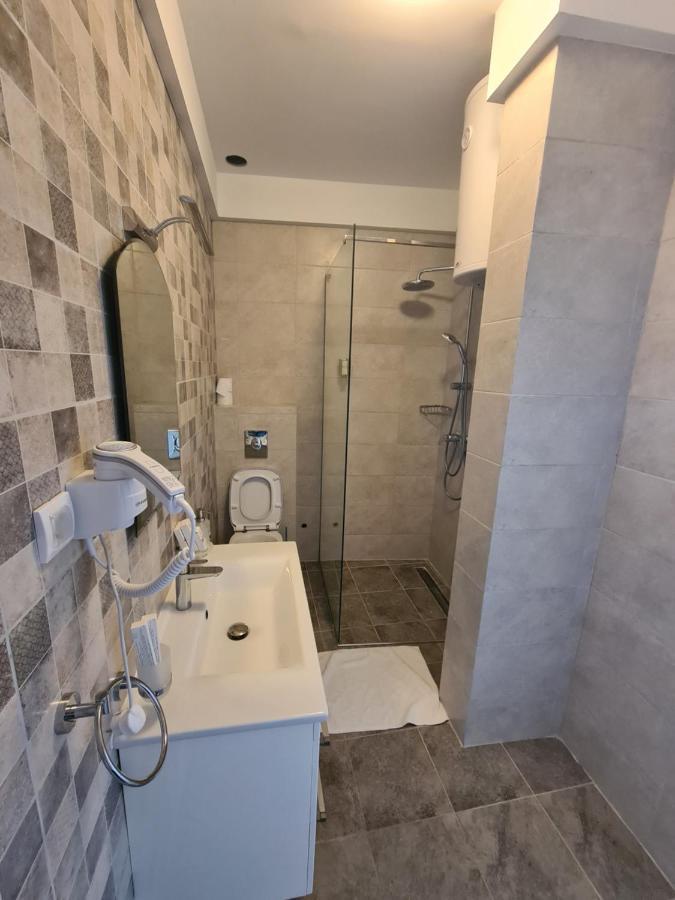 Rustico Apartments Тиват Экстерьер фото