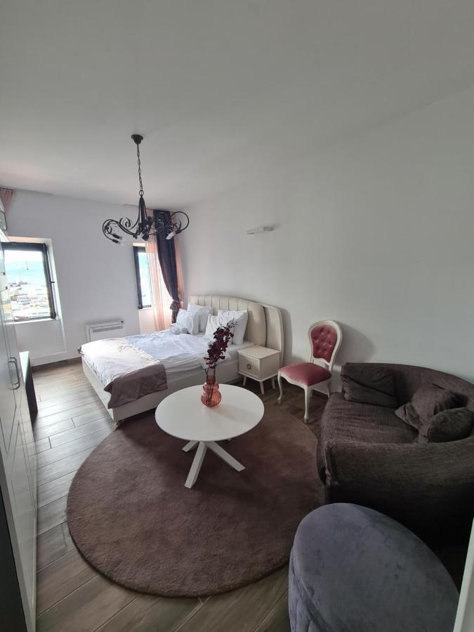 Rustico Apartments Тиват Экстерьер фото