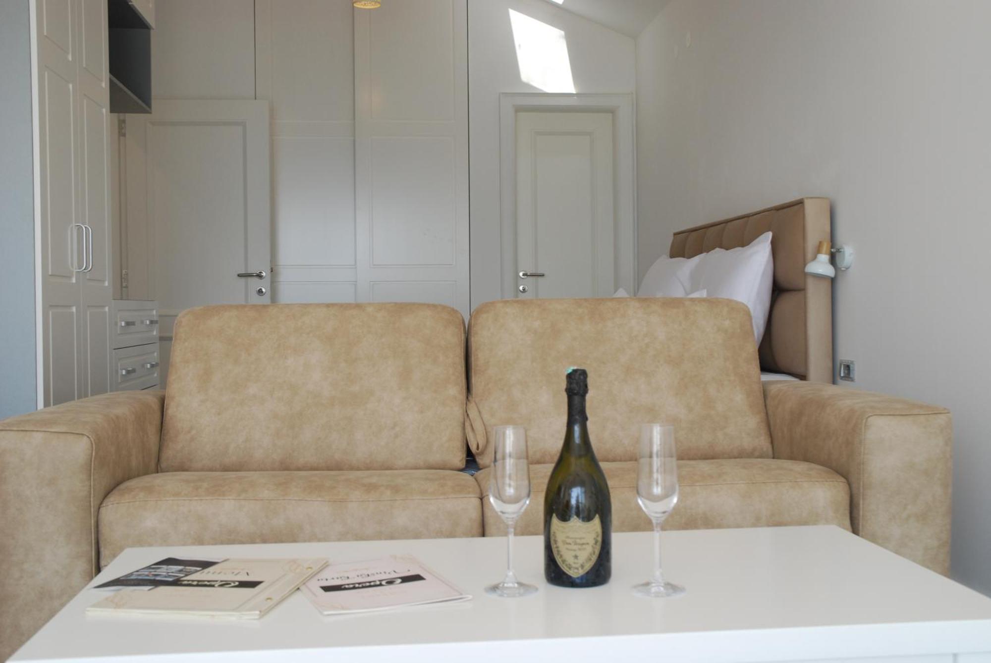 Rustico Apartments Тиват Экстерьер фото